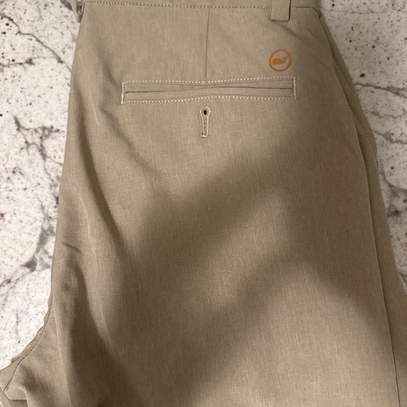 Vineyard Vines Boys Performance Pants - Picture 2 of 2